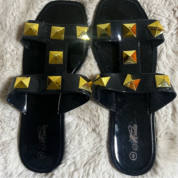 Mata Black Jelly Sandals with Gold Studs - Picture 3 of 5